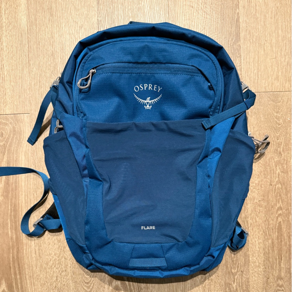 OSPREY Flare 27L backpack in nightshade blue